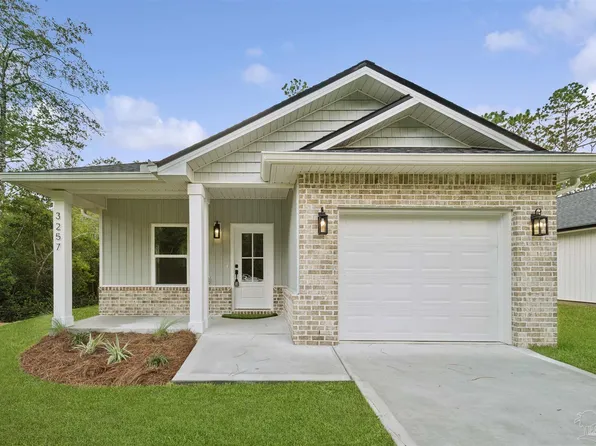 3257 Glade Dr, Milton, FL 32583