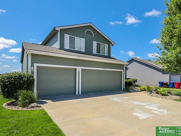 2nd image of 2505 Winding River Dr