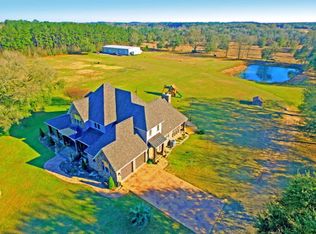 11075 Straub Rd, Grand Bay, AL 36541