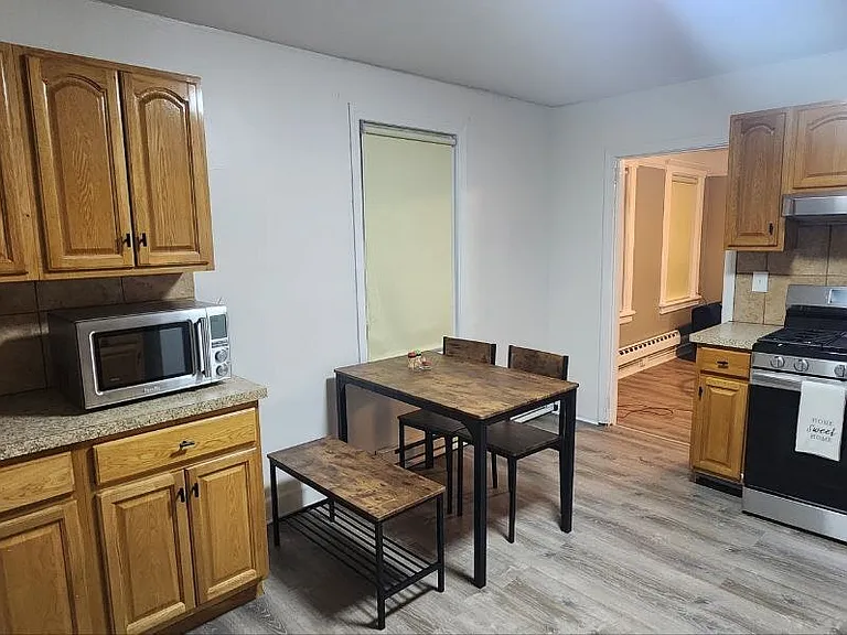 96 Lockwood Ave #2 — Photo 8