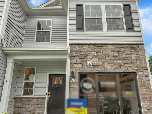 215 Hermosa Dr, Egg Harbor Township, NJ 08234