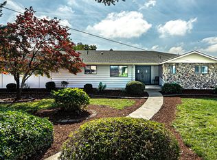 30234 Victory Dr, Junction City, OR 97448
