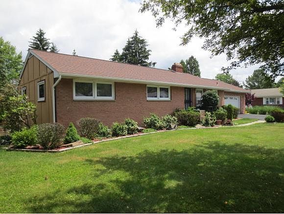 1st image of 122 Clifton Blvd