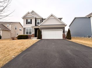 12460 S Compass Ave, Plainfield, IL 60585