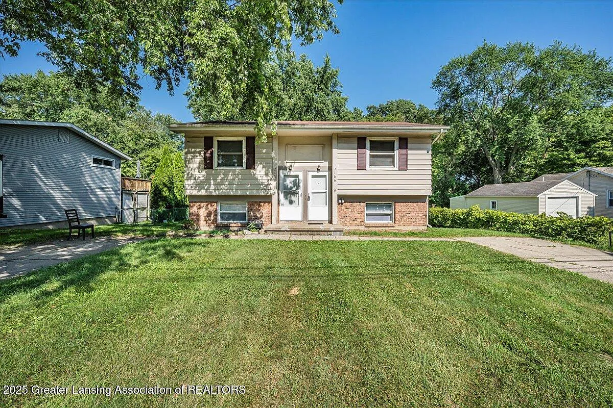 2166 Park Ln #2168 photo 1