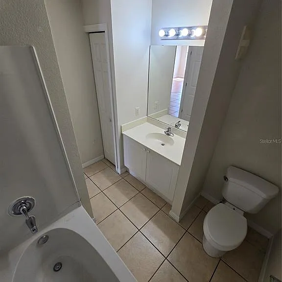 2790 Club Cortile Cir #B — Photo 11