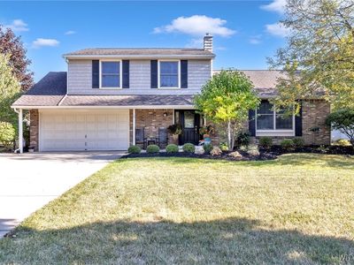 15 Bridlepath Ln, Lancaster, NY, 14086