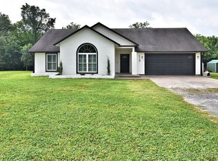 119 N Six Mile Ln, Fort Gibson, OK 74434