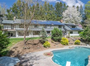 2 Elliot Farm Rd, Califon, NJ 07830