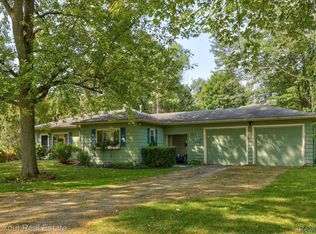5310 S Graham Rd, Saint Charles, MI 48655