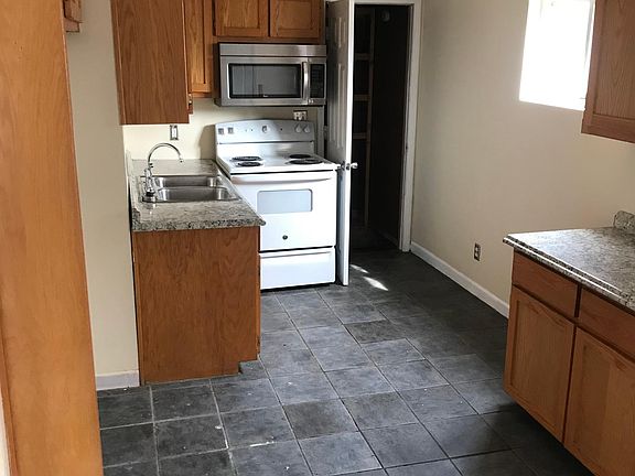 4th image of 5629 Virginia Ave
