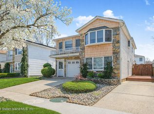 46 Laredo Ave, Staten Island, NY 10312