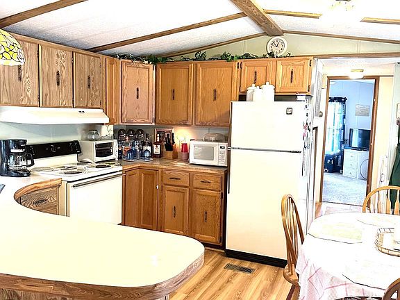 5th image of 37743 N Shady Dr #31044