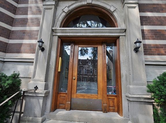 2nd image of 5218 S Dorchester Ave