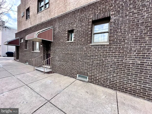 2848 S 11th St, Philadelphia, PA 19148