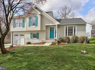 9363 Kings Grant Rd, Laurel, MD 20723