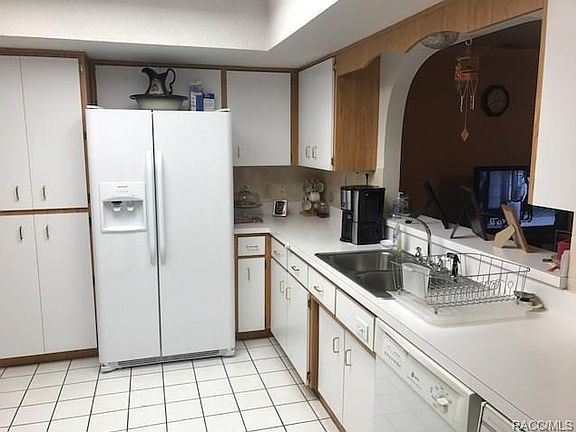 2nd image of 7948 N Pocono Dr