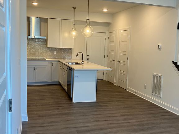 4th image of 600 Hedrick Ridge Rd Unit 106