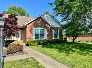 4 Rhineland Pl, Millstadt, IL 62260