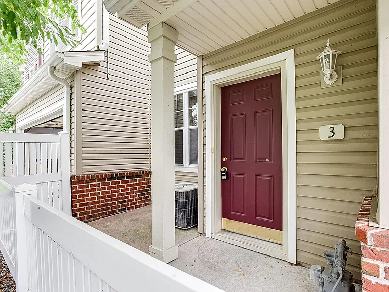 5040 Holly Ln N #3 — Photo 27