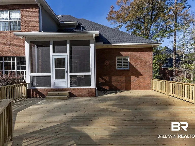 7316 Northbrook Cir — Photo 37
