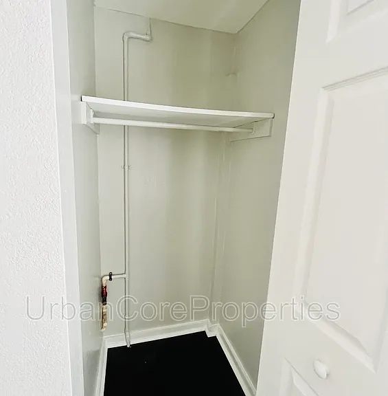 417 4th St N #202 — Photo 12