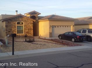 142 N Apache Gold Loop, Santa Teresa, NM 88008