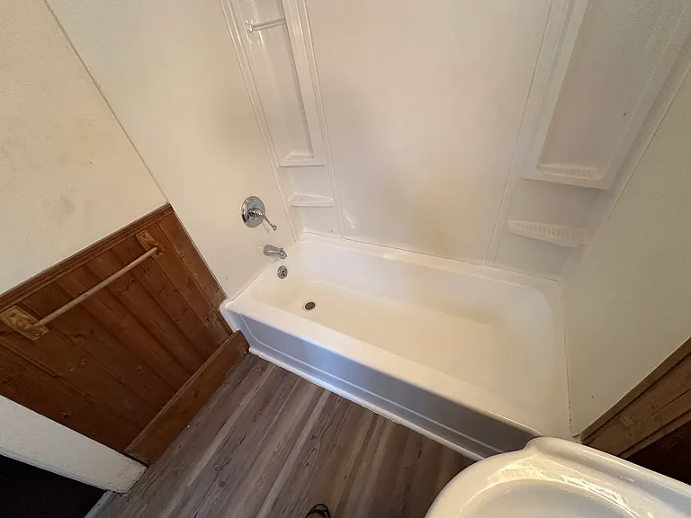 227 King St #2 — Photo 9