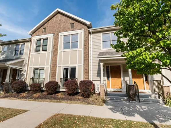 735 Shore LANE, West Bend, WI 53090