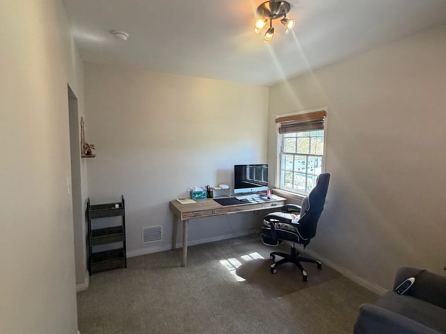 1 bed, 1000 sqft, $3,300 — Photo 4