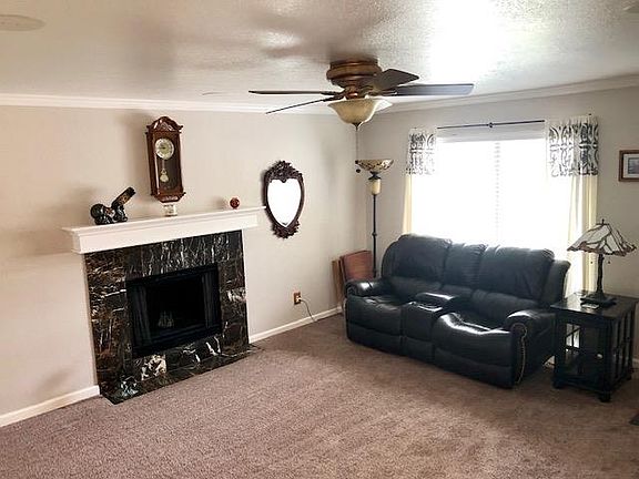 5th image of 701 Clearview Dr