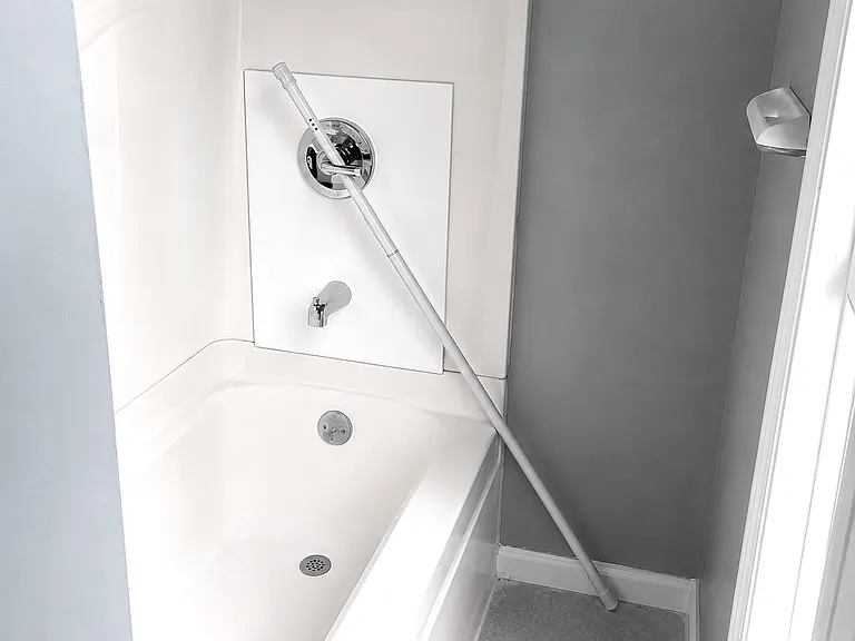 28 Hickory St #1N — Photo 8
