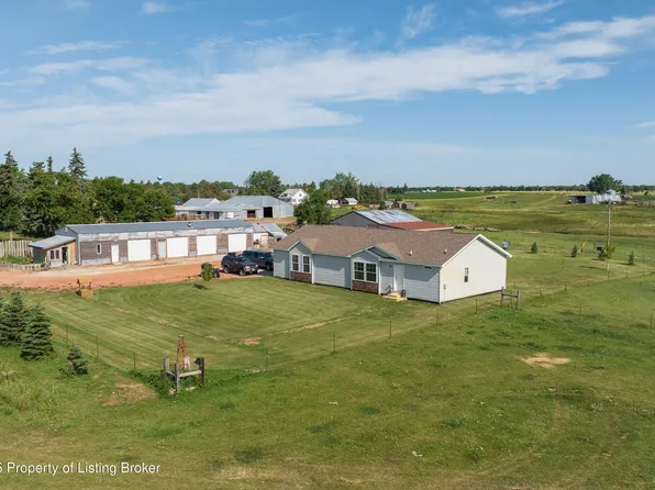 9287 Highway 10, Taylor, ND 58656