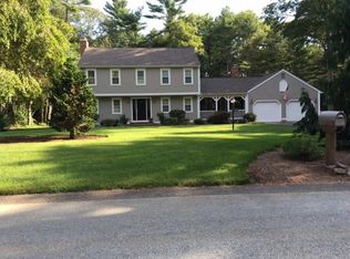 3 Bishop Rd, Rochester, MA 02770