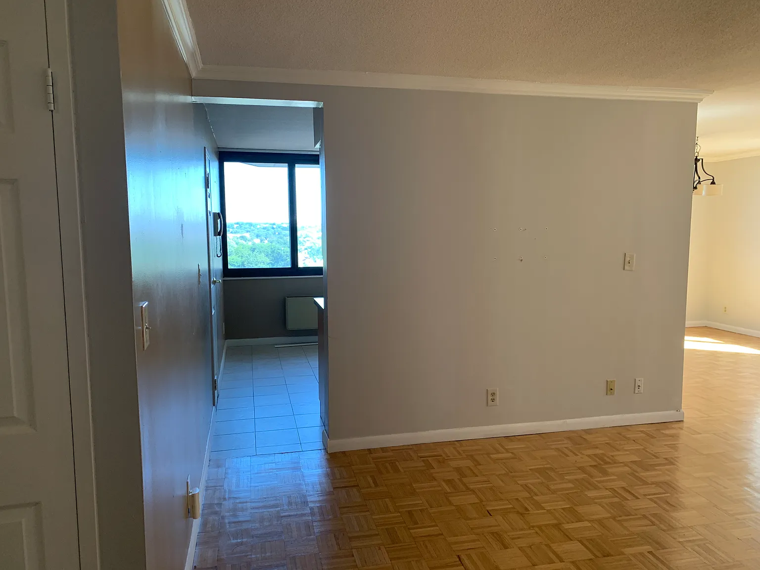 2 bed, 1380 sqft, $3,100 — Photo 3
