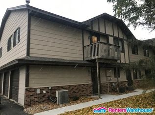 13325 Zenith Ln, Eden Prairie, MN 55346