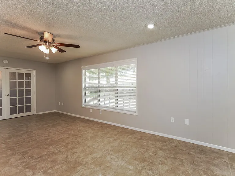 403 Blueberry Dr — Photo 5