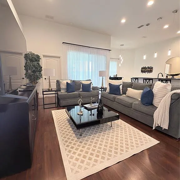 4086 Dinner Lake Way — Photo 6