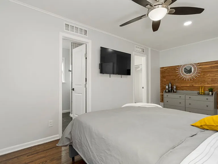 Primary Bedroom (NOT FURNISHED)