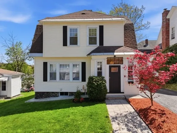 64 Park Terrace Rd, Worcester, MA 01604