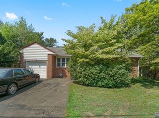 129 5th St, Cresskill, NJ 07626