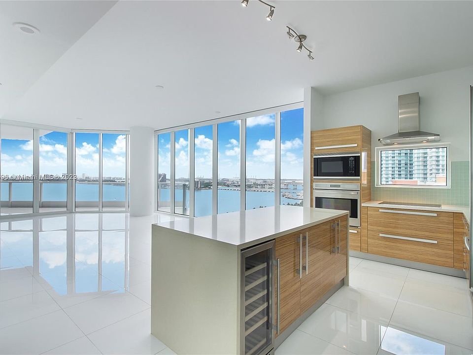 1st image of 2020 N Bayshore Dr #1702AB