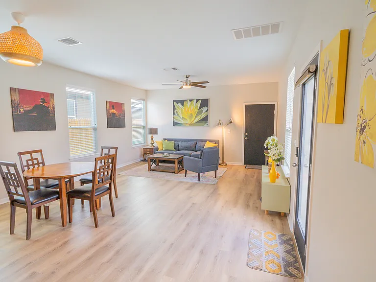 1708 Arborside Dr #C — Photo 5