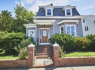25 Vine St, Medford, MA 02155