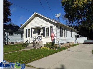 948 Osborn Ave, Oshkosh, WI 54902
