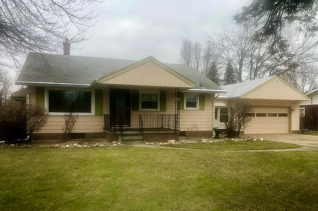 1846 Hatch Rd photo 1