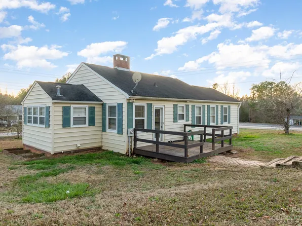 1009 Laurel Ave, Lancaster, SC 29720