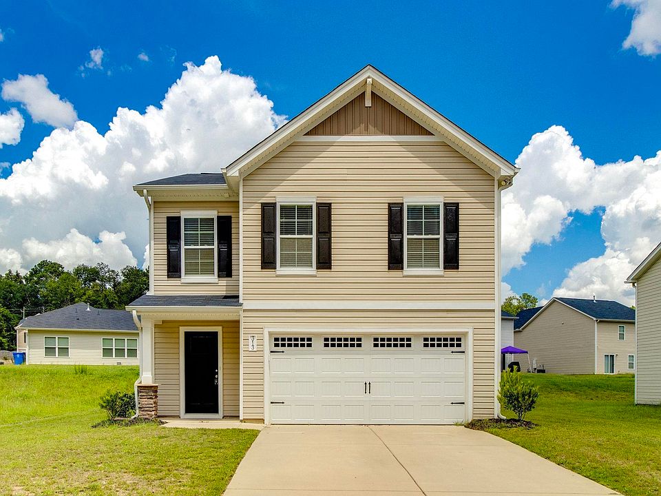 1st image of 313 Crooked Pine Ct