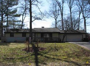 6806 Woodcrest Dr, Fort Wayne, IN 46815