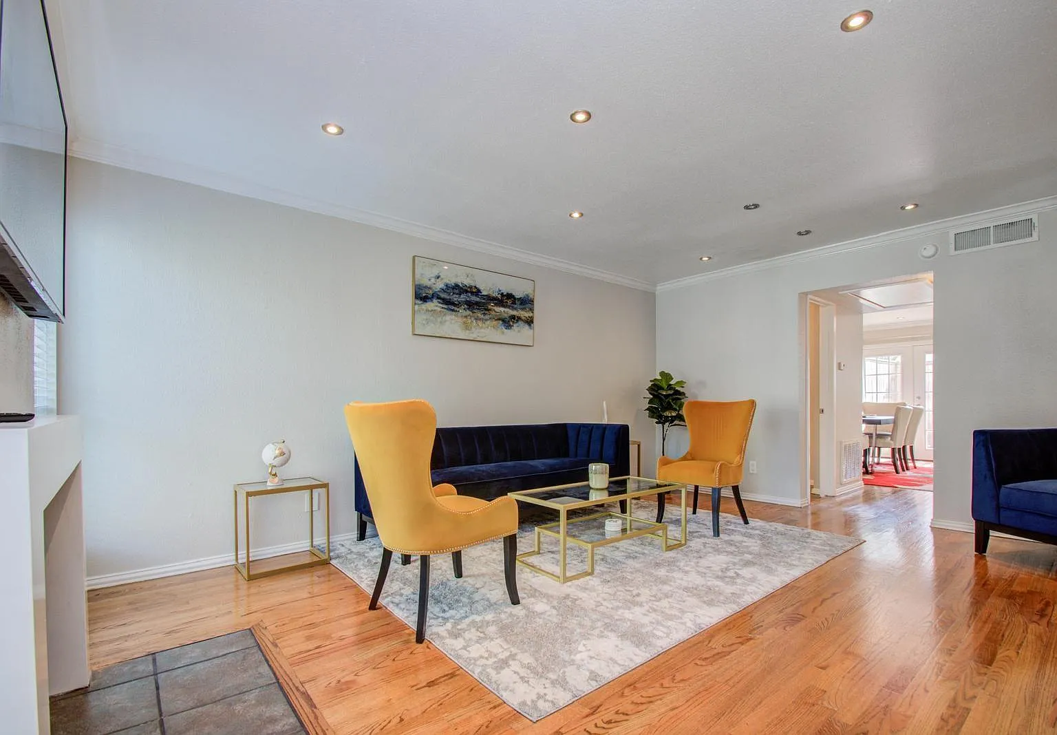 2 bed, 2.5 bath, 1296 sqft, $1,850 — Photo 3